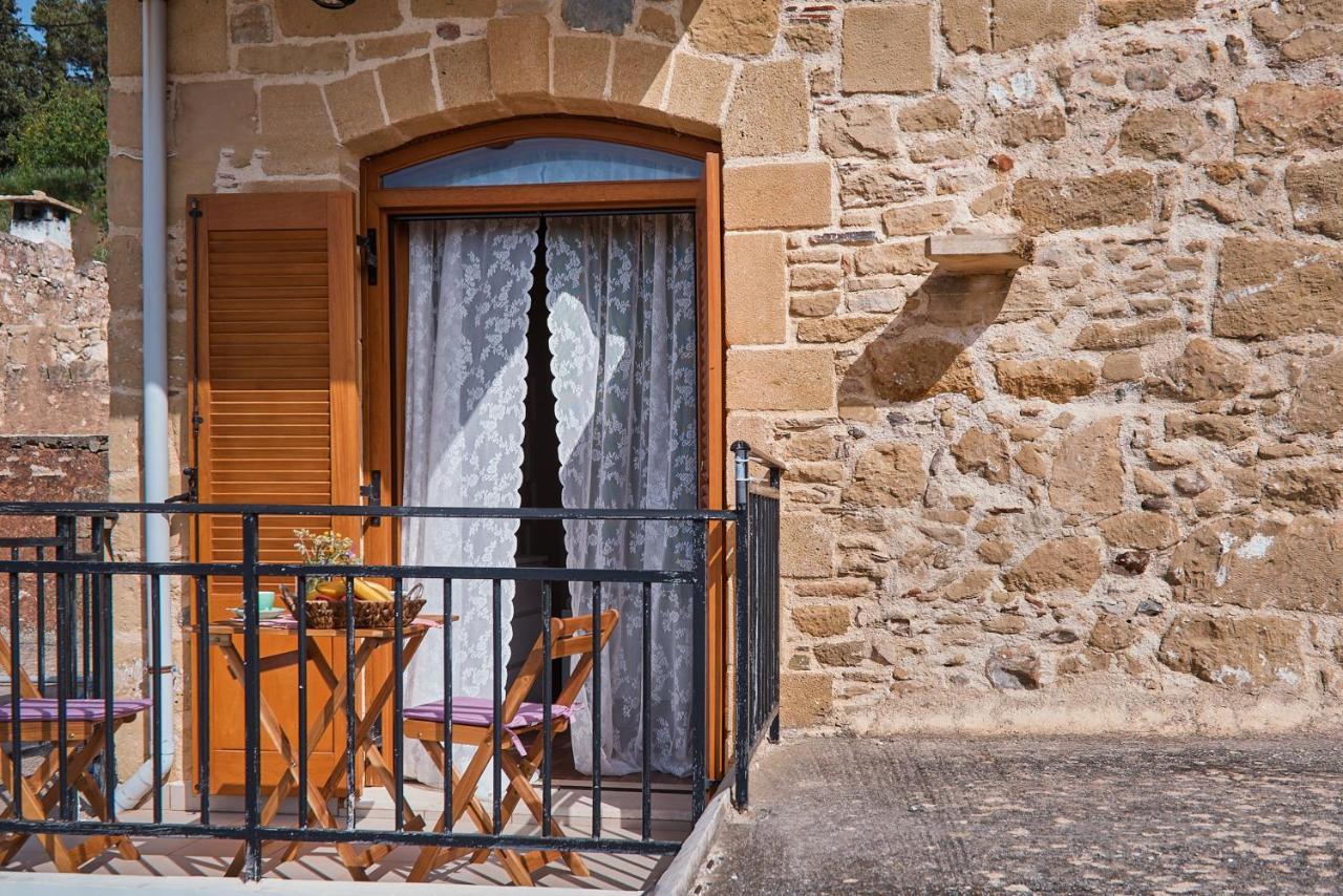 Vaggelis Little Stone House Villa Maredhiana Exterior photo